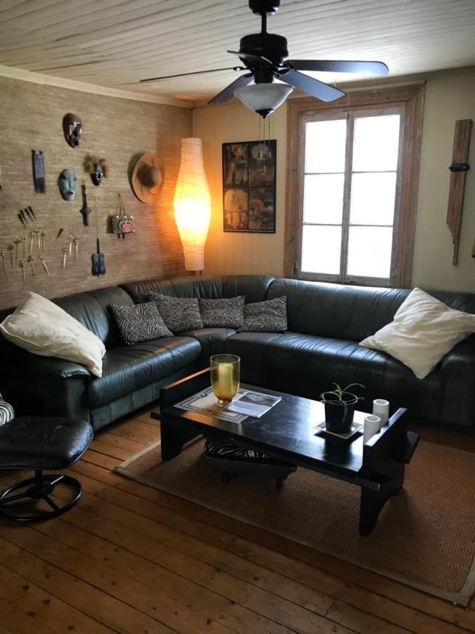 Gite Au Toit Bleu Bed & Breakfast Sainte-Famille Exterior photo